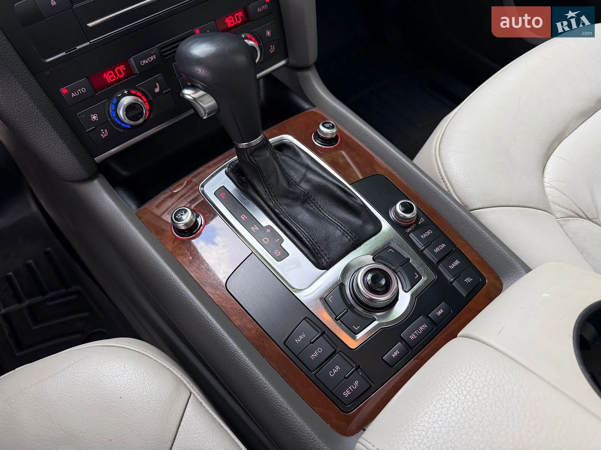 2010 Audi Q7 - мініатюра 32