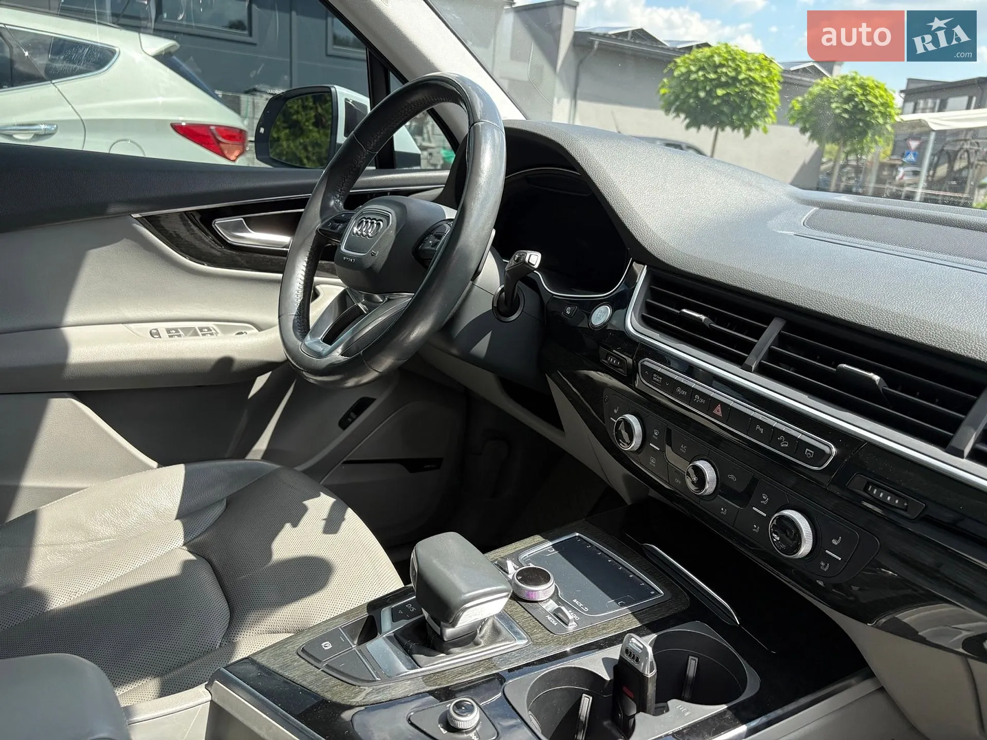 2017 Audi Q7 - мініатюра 27