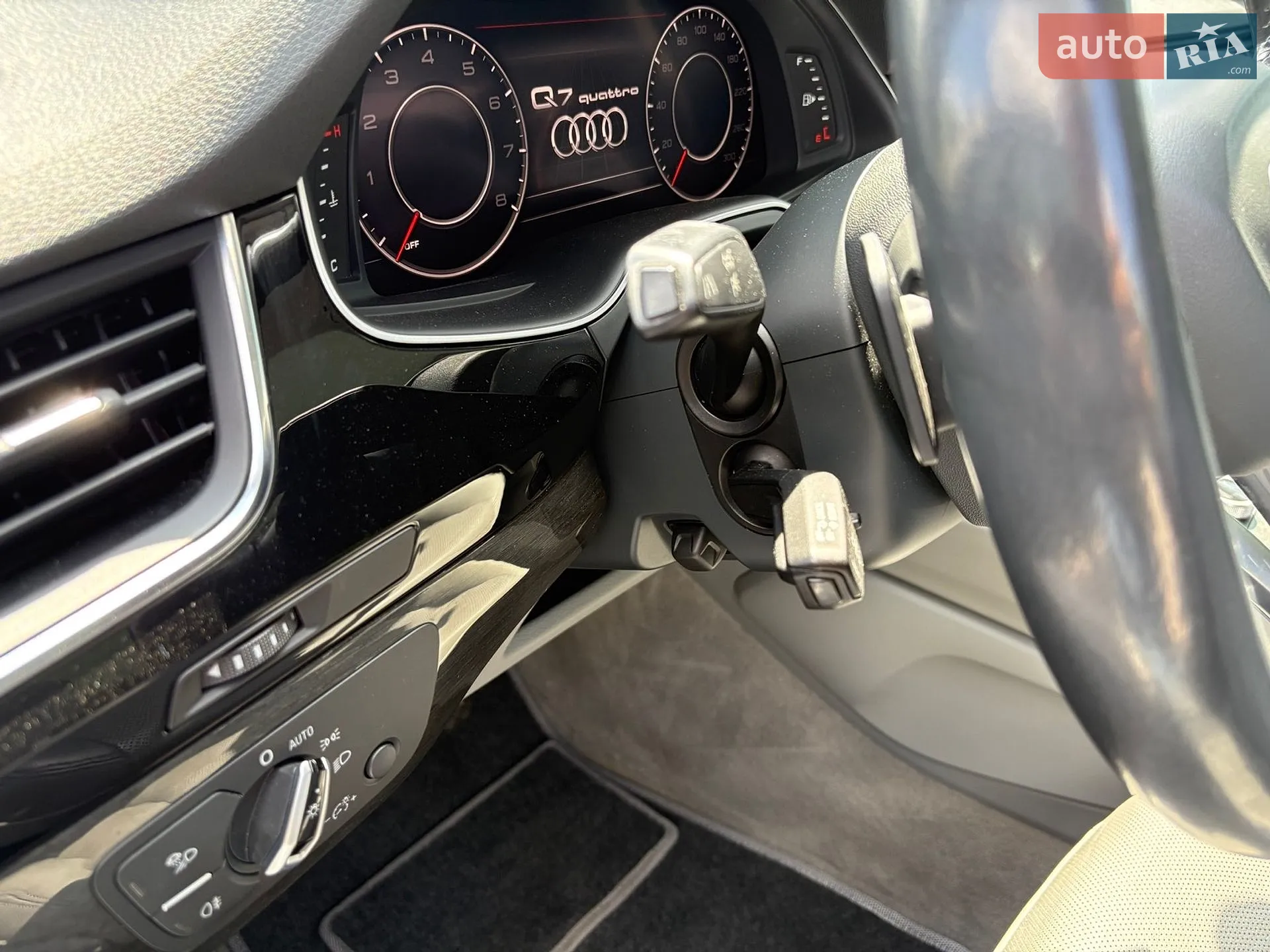 2017 Audi Q7 - мініатюра 13