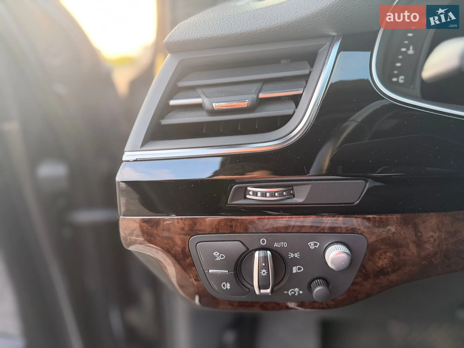 2018 Audi Q7 - мініатюра 17