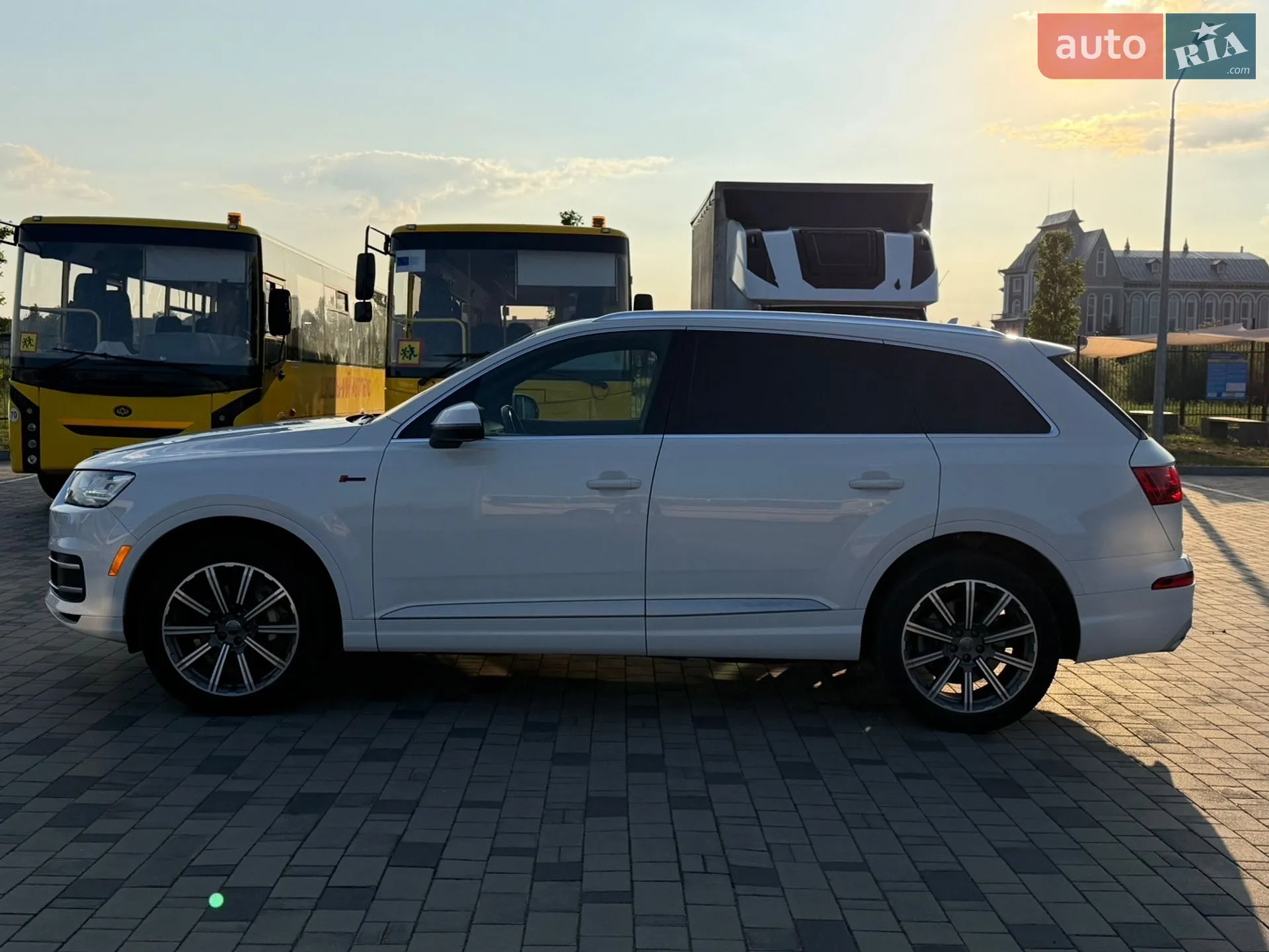 2016 Audi Q7 - мініатюра 41