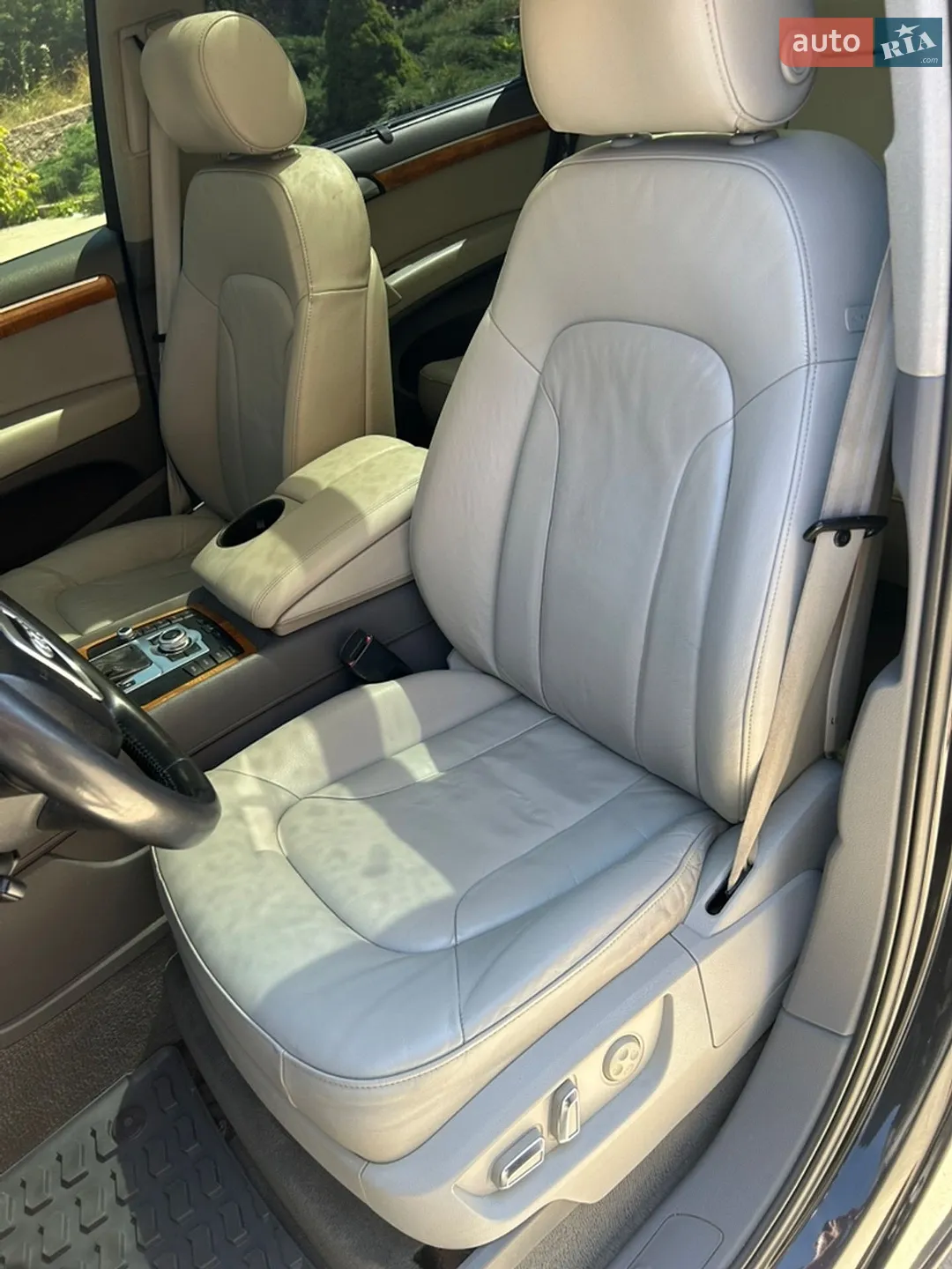 2010 Audi Q7 - мініатюра 19