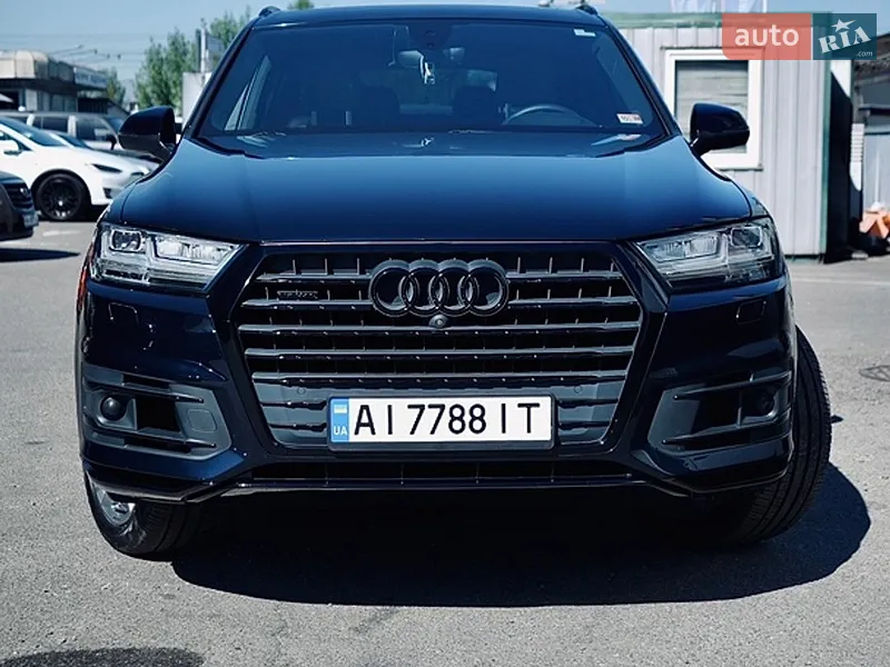Audi Q7