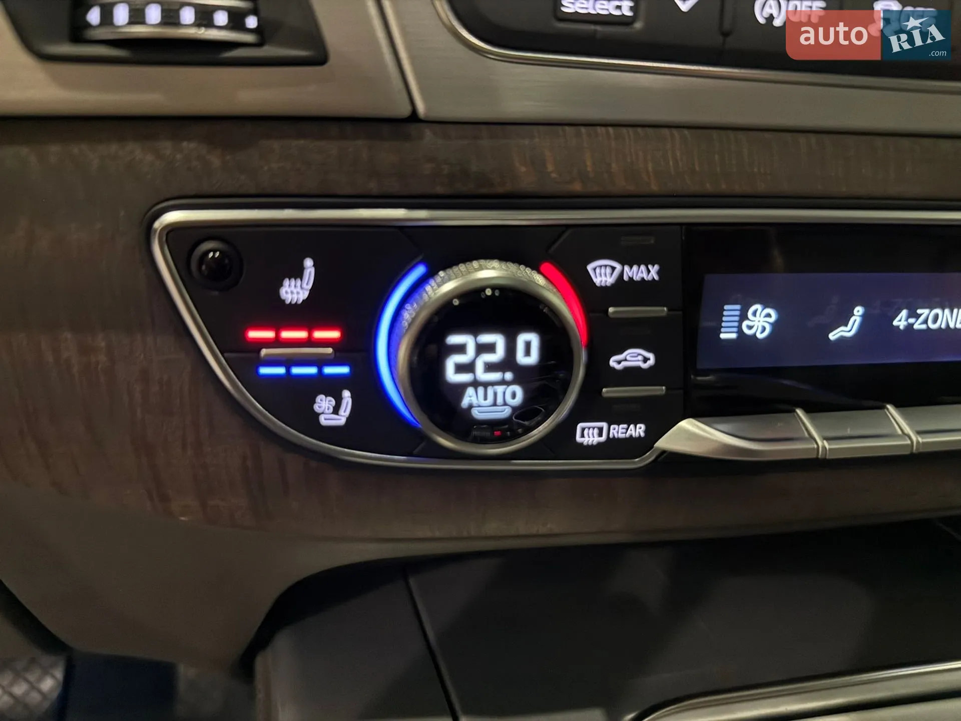 2019 Audi Q7 - мініатюра 108