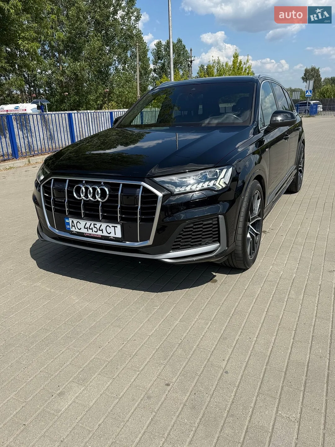 2020 Audi Q7 - мініатюра 2