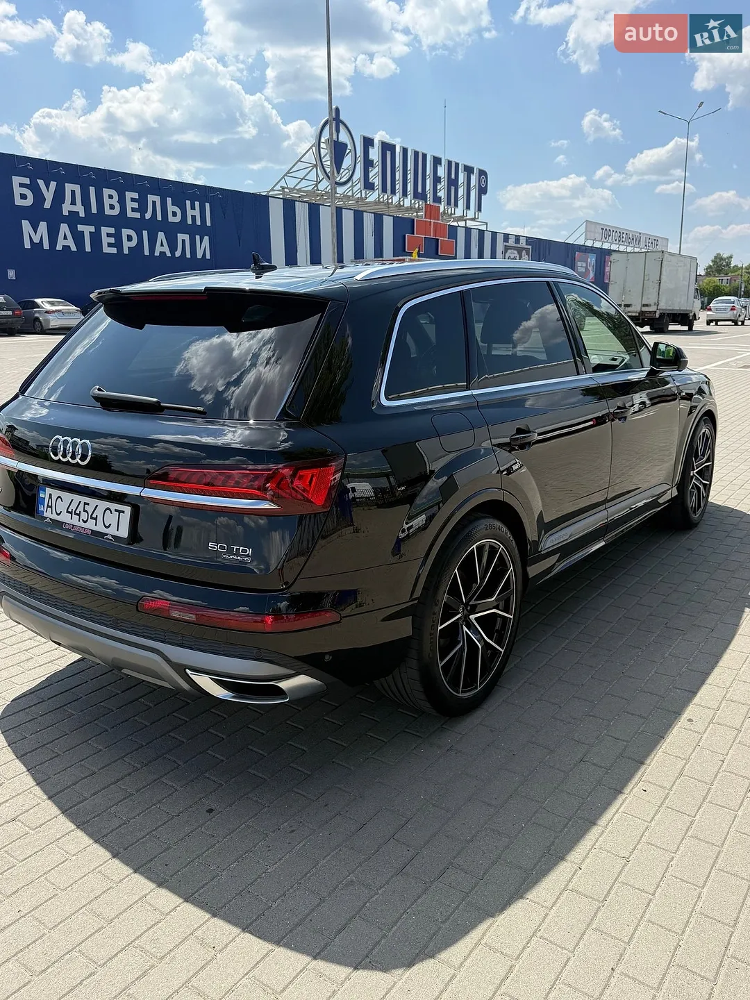 2020 Audi Q7 - мініатюра 4
