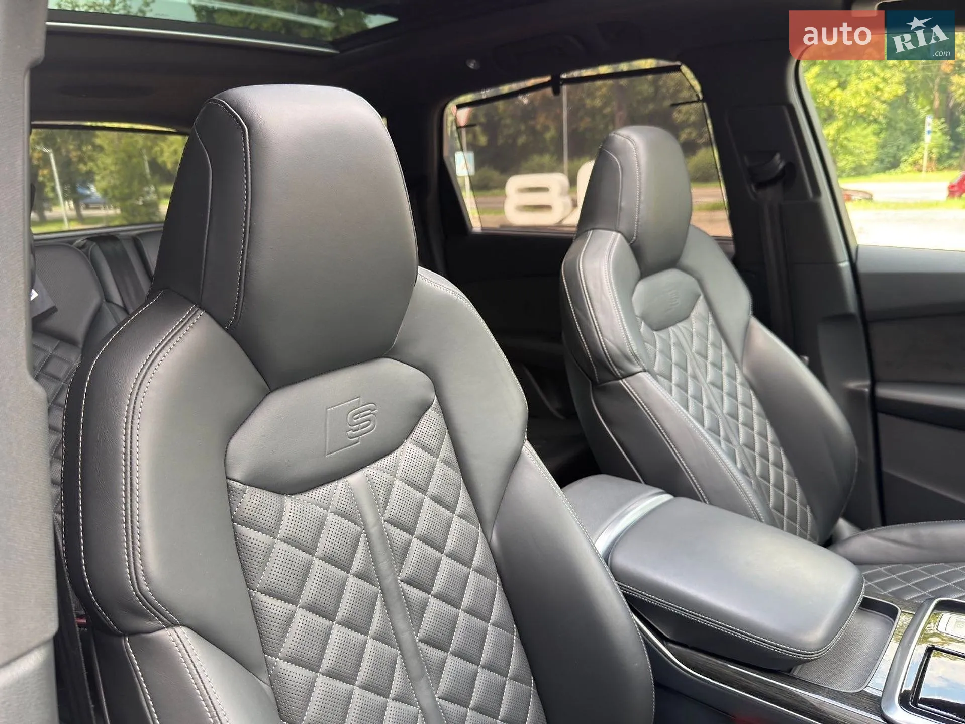2020 Audi Q7 - мініатюра 8