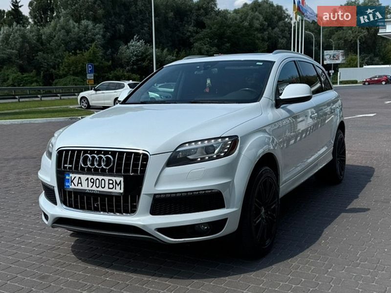Внедорожник / Кроссовер Audi Q7 2014 в Обухове