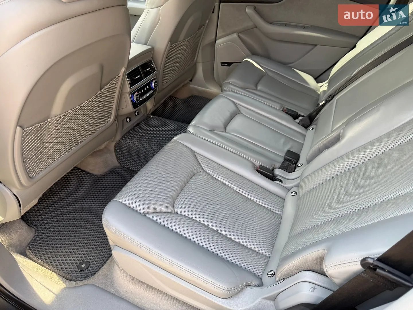 2017 Audi Q7 - мініатюра 22