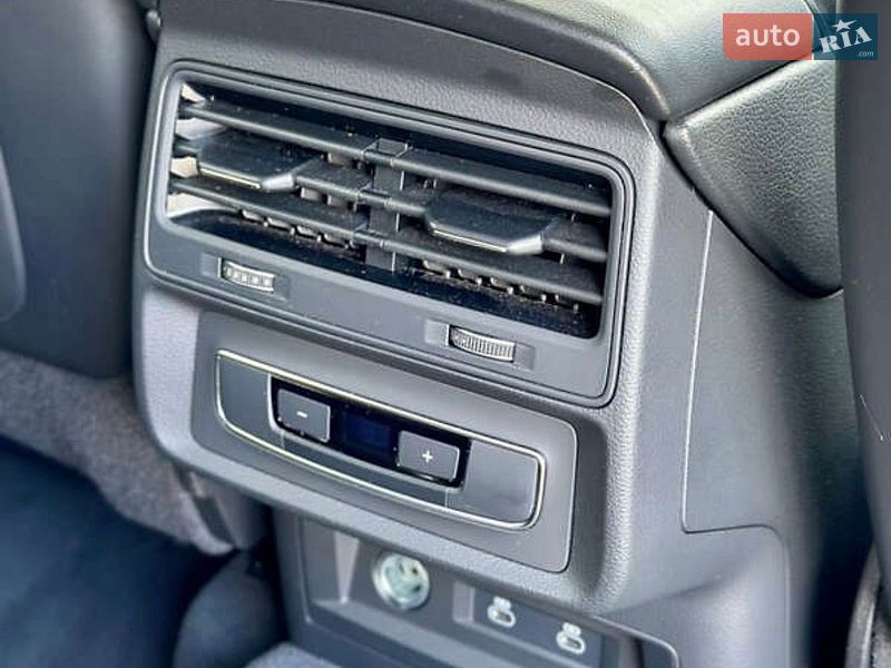 Позашляховик / Кросовер Audi Q7 2021 в Кривому Розі фото 27 Позашляховик / Кросовер Audi Q7 2021 в Кривому Розі