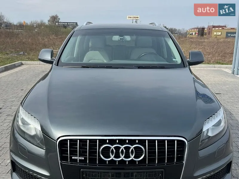 Audi Q7