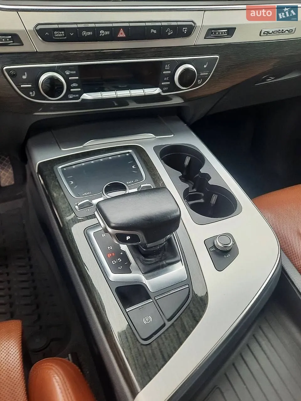 2016 Audi Q7 - мініатюра 9
