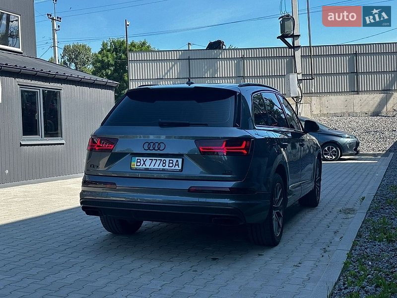 Позашляховик / Кросовер Audi Q7 2016 в Хмельницькому