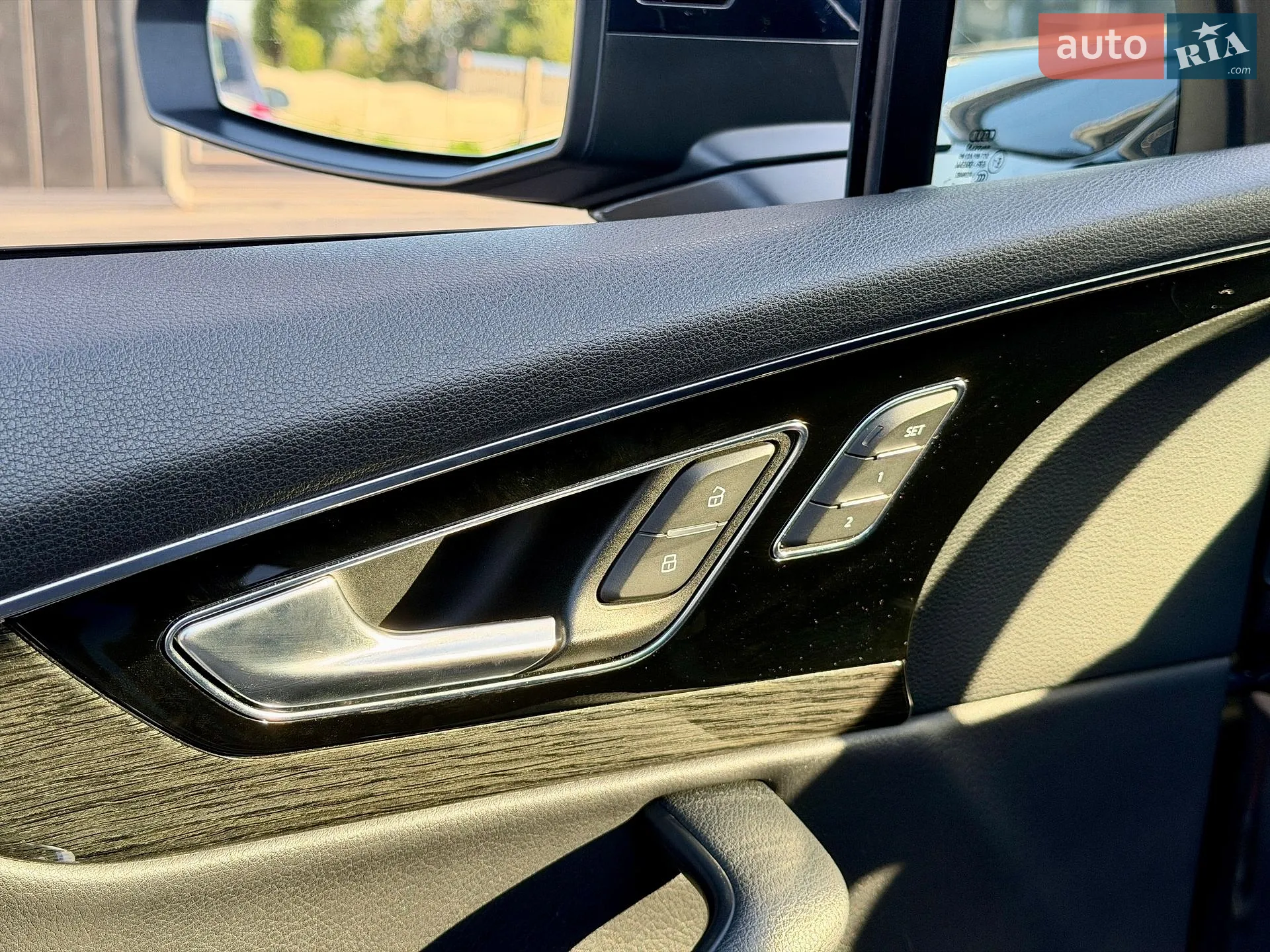 2017 Audi Q7 - мініатюра 23