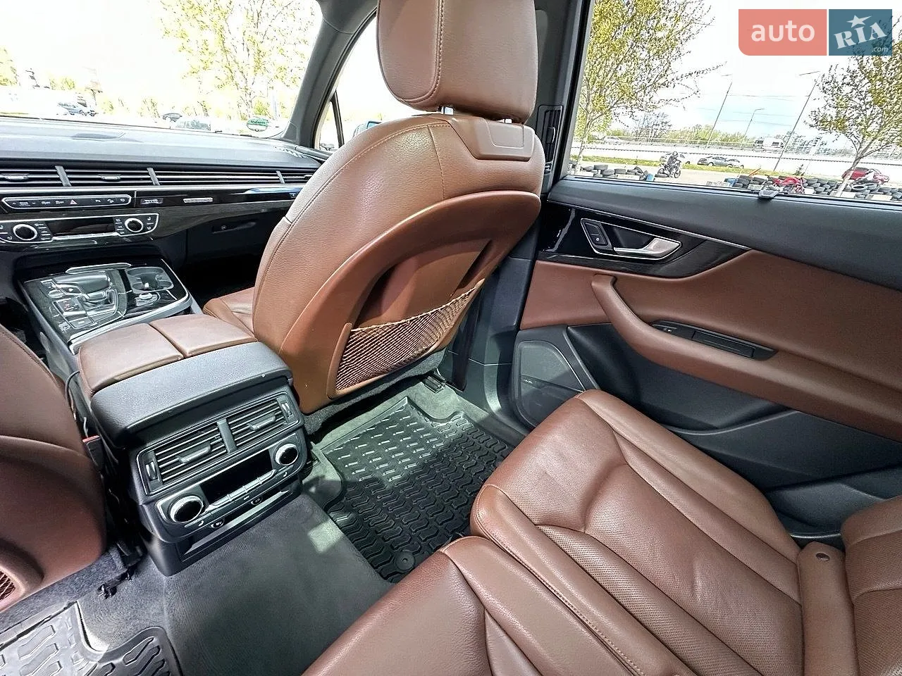 2017 Audi Q7 - мініатюра 10