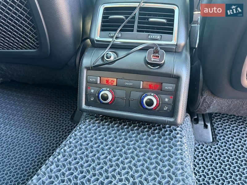 Позашляховик / Кросовер Audi Q7 2013 в Сарнах фото 20 Позашляховик / Кросовер Audi Q7 2013 в Сарнах