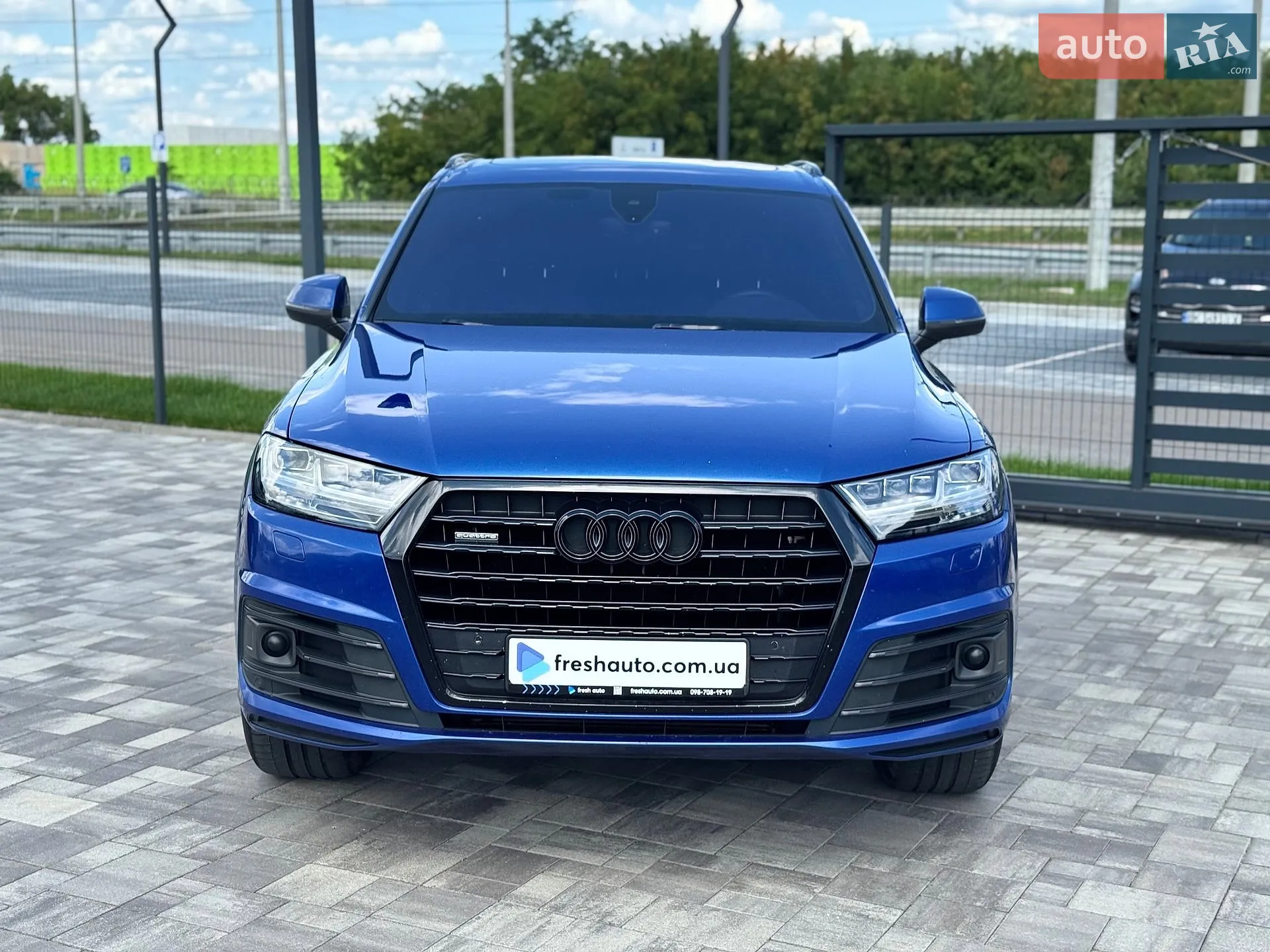 2016 Audi Q7 - мініатюра 2