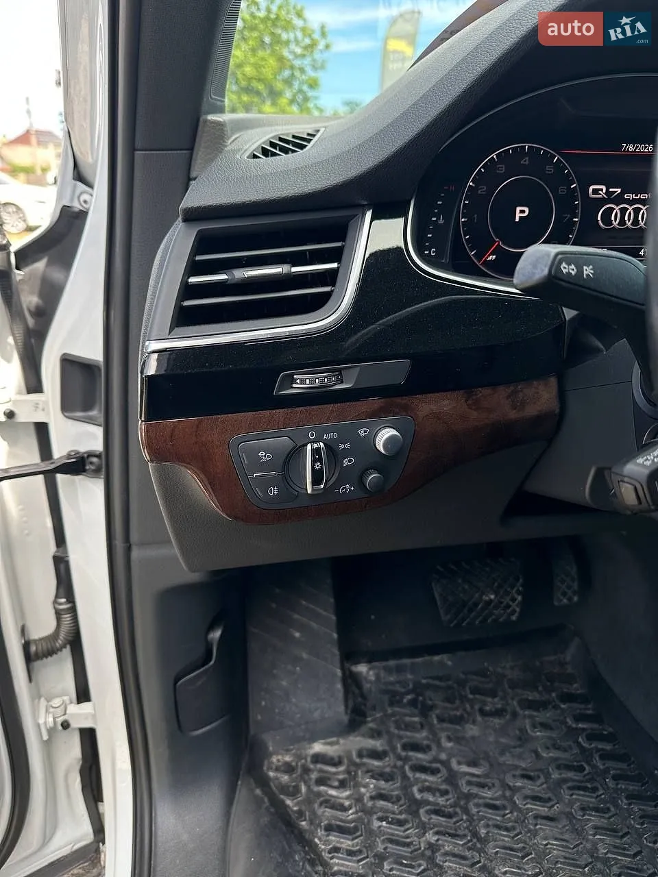 2016 Audi Q7 - мініатюра 12