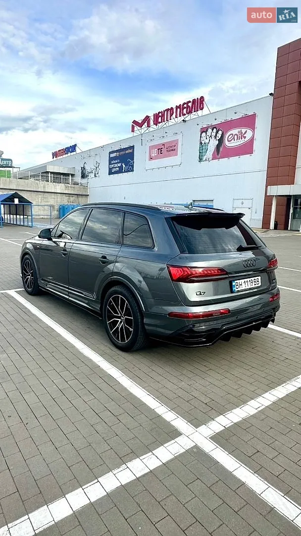 2020 Audi Q7 - мініатюра 10