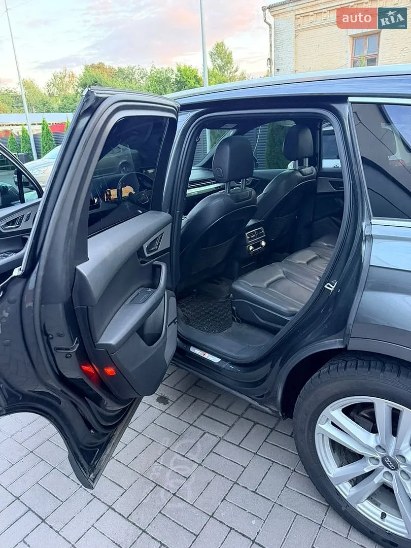 2016 Audi Q7 - мініатюра 11