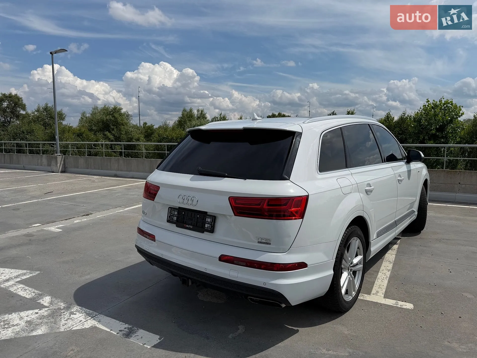 2017 Audi Q7 - мініатюра 11