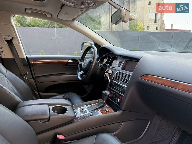 Позашляховик / Кросовер Audi Q7 2014 в Дубні фото 84 Позашляховик / Кросовер Audi Q7 2014 в Дубні