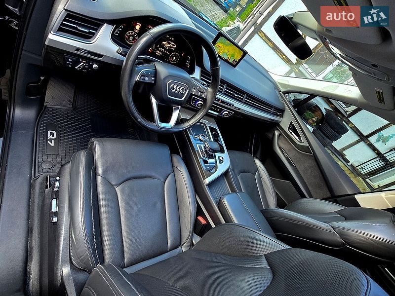 Позашляховик / Кросовер Audi Q7 2017 в Полтаві