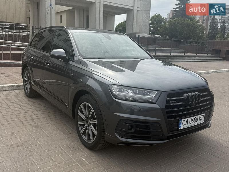 Позашляховик / Кросовер Audi Q7 2016 в Черкасах фото Позашляховик / Кросовер Audi Q7 2016 в Черкасах