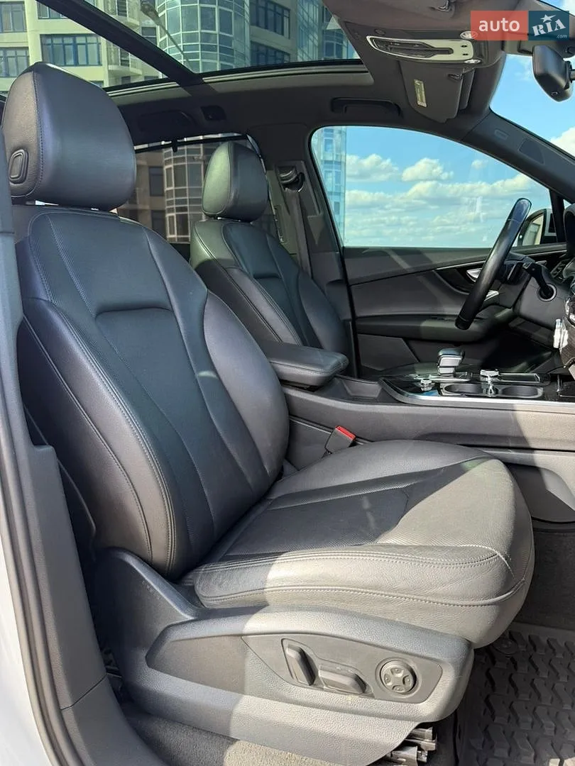 2015 Audi Q7 - мініатюра 26