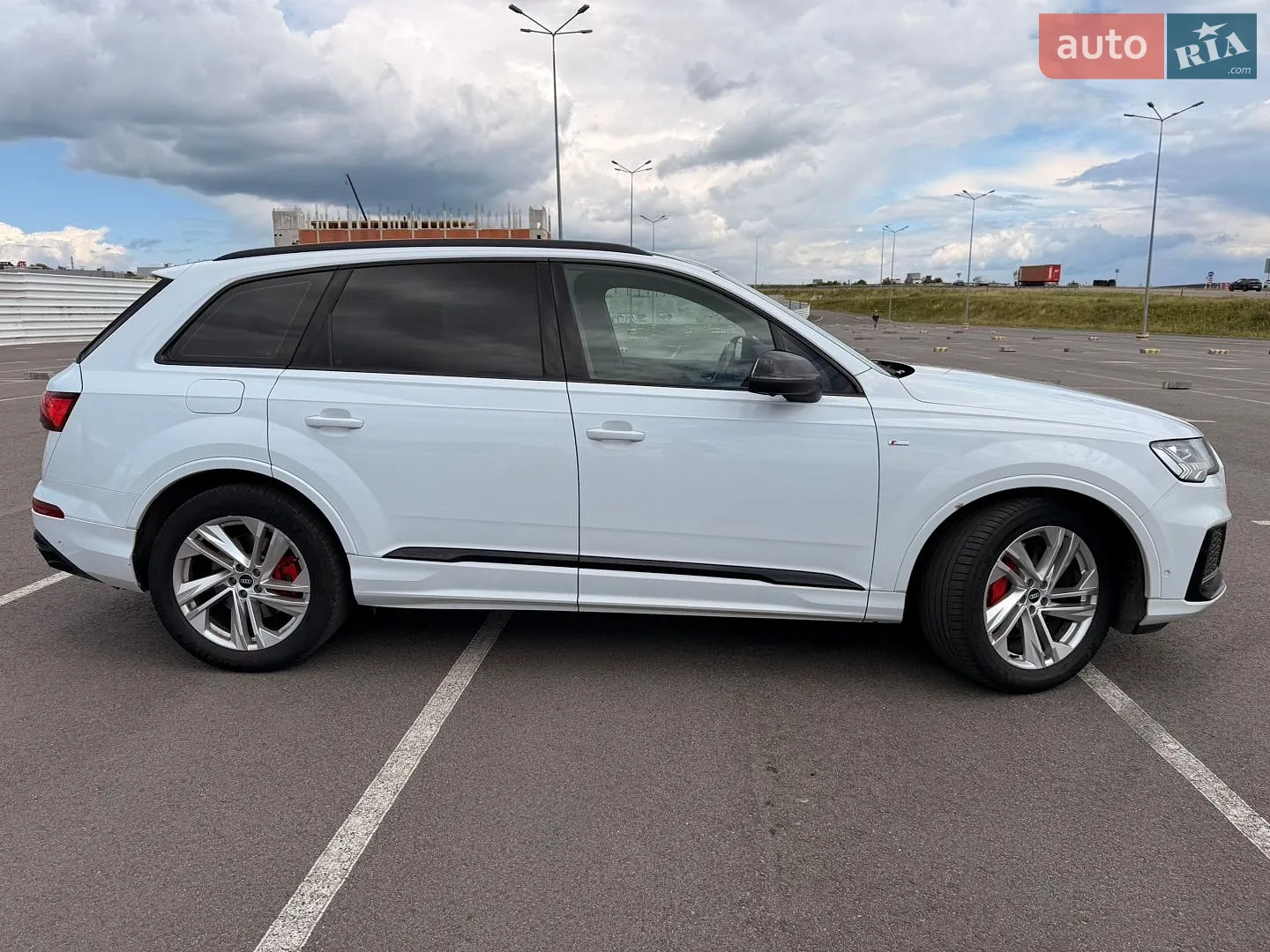 2020 Audi Q7 - мініатюра 2