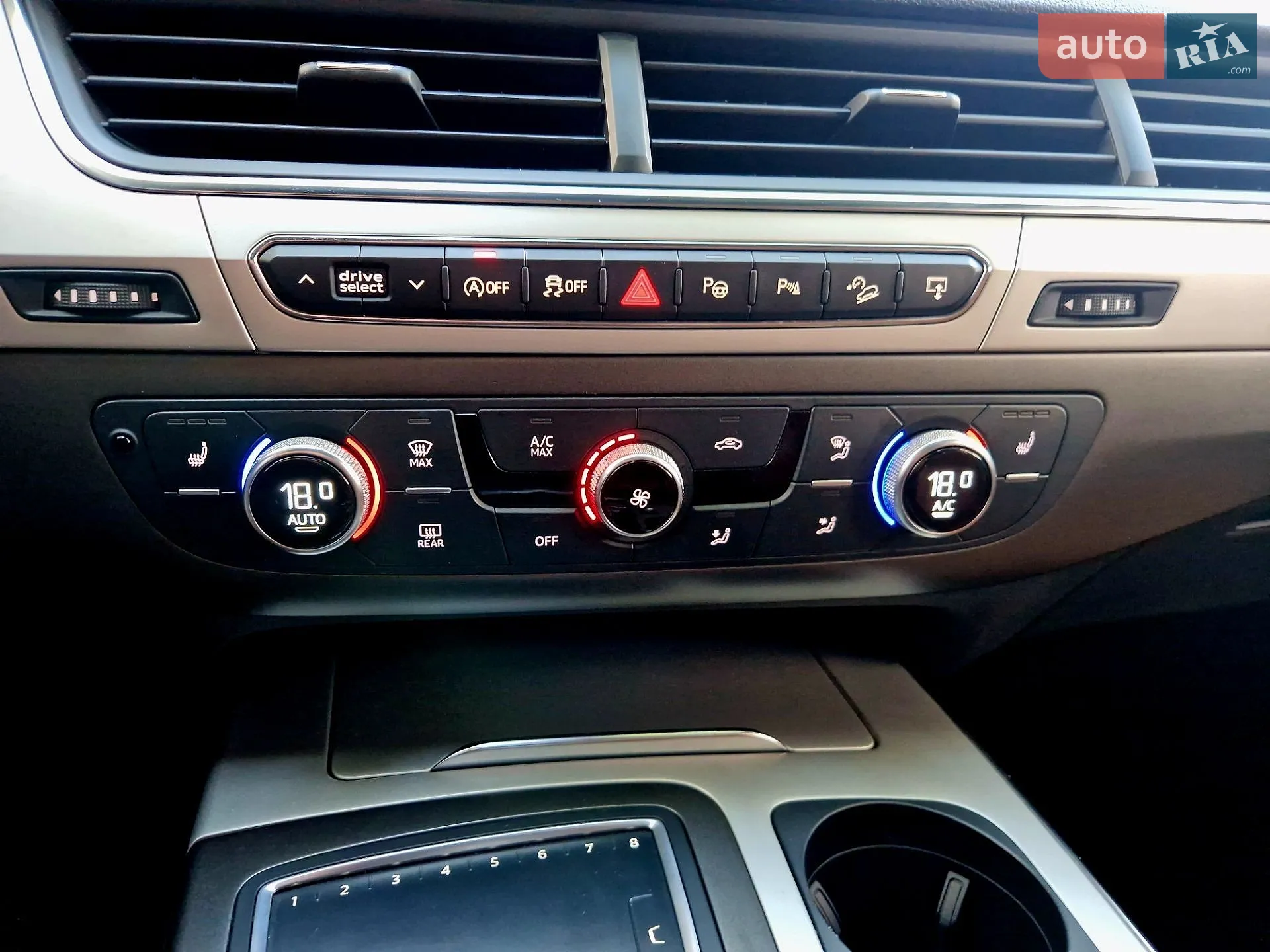 2016 Audi Q7 - мініатюра 32
