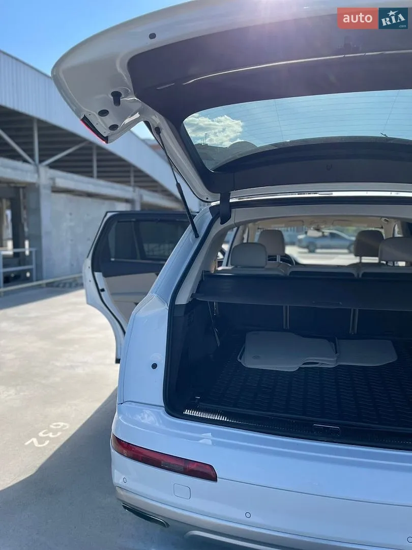2018 Audi Q7 - мініатюра 33