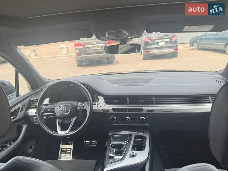Позашляховик / Кросовер Audi Q7 2016 в Черкасах фото 10 Позашляховик / Кросовер Audi Q7 2016 в Черкасах
