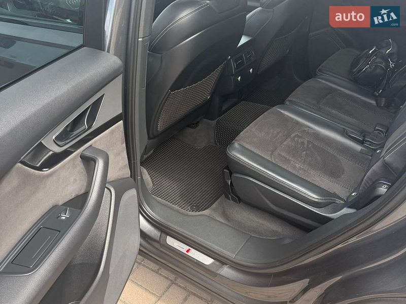 Позашляховик / Кросовер Audi Q7 2016 в Черкасах фото 23 Позашляховик / Кросовер Audi Q7 2016 в Черкасах