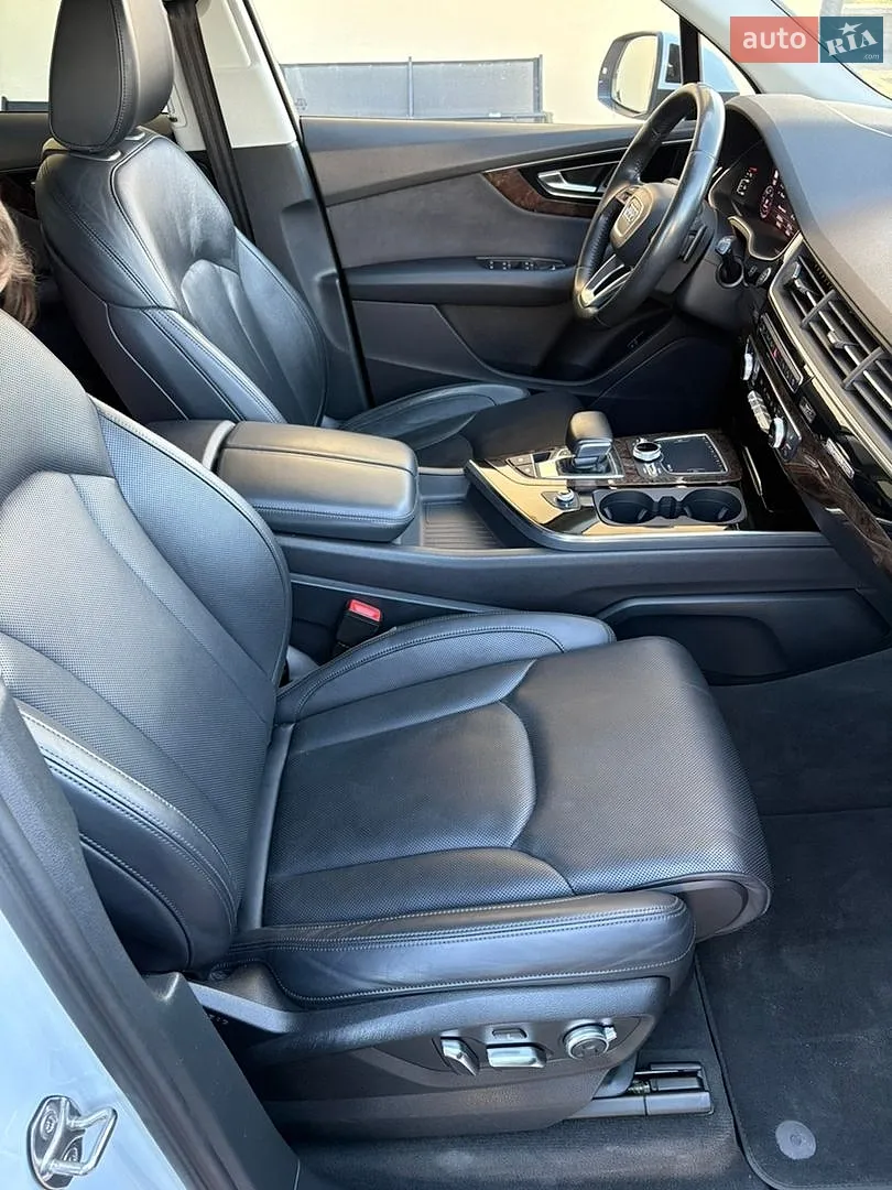 2017 Audi Q7 - мініатюра 18