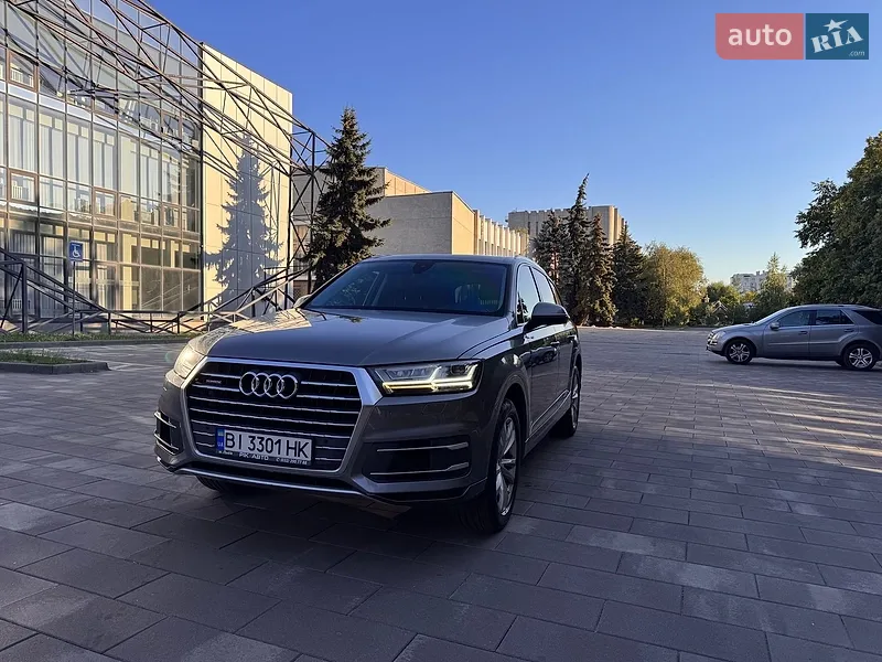 Audi Q7