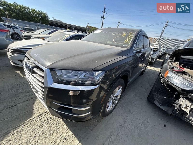 Внедорожник / Кроссовер Audi Q7 2019 в Львове