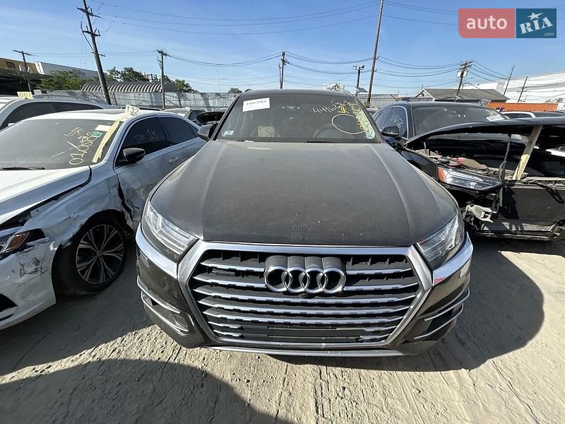 Внедорожник / Кроссовер Audi Q7 2019 в Львове