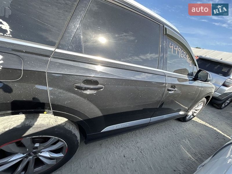 Внедорожник / Кроссовер Audi Q7 2019 в Львове