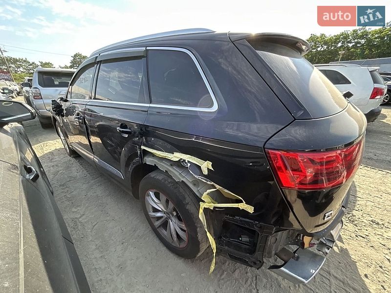 Внедорожник / Кроссовер Audi Q7 2019 в Львове