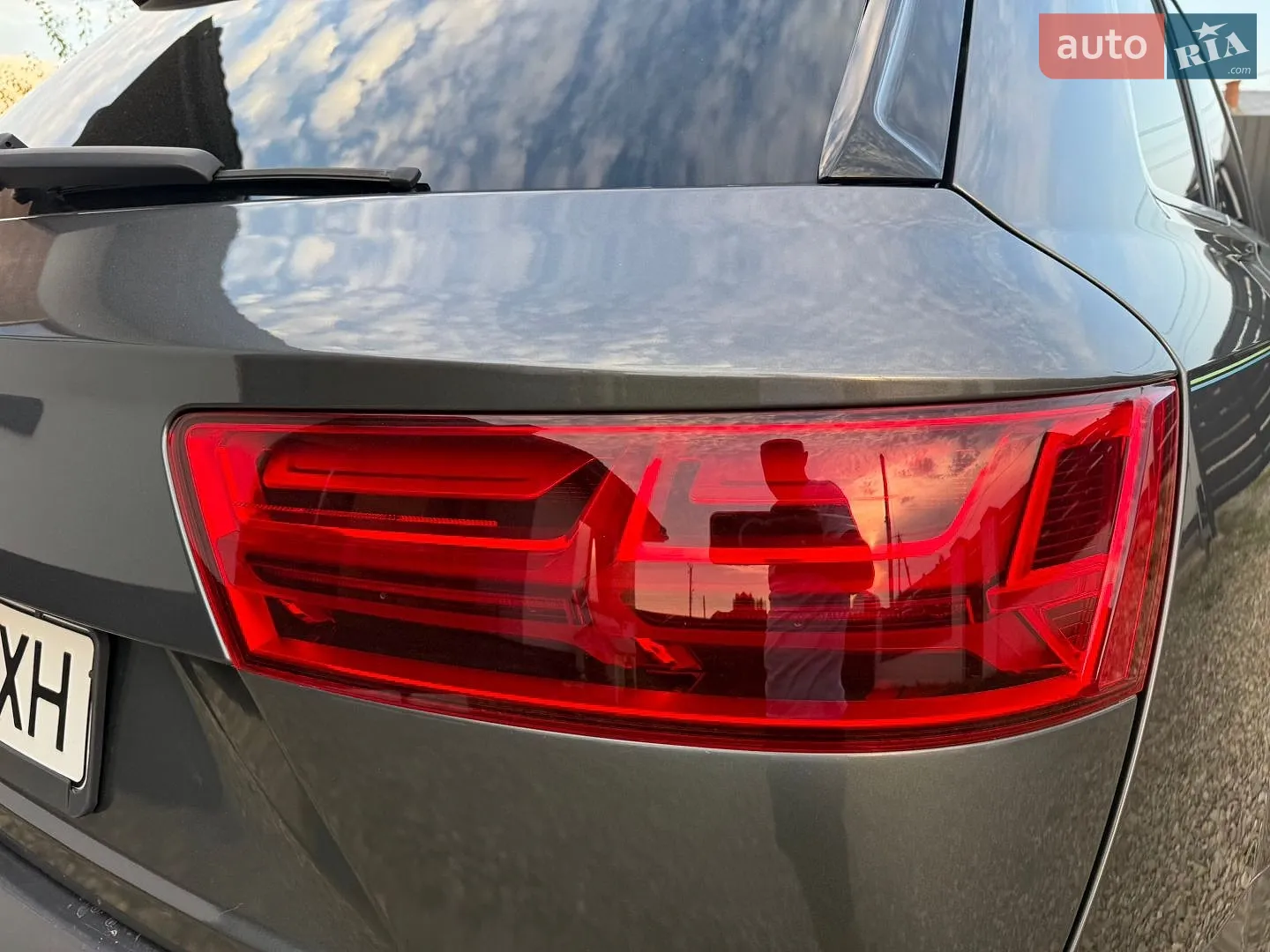 Audi Q7 2018 VIN WA1VAAF77JD032140 фото оголошення 40 з 117