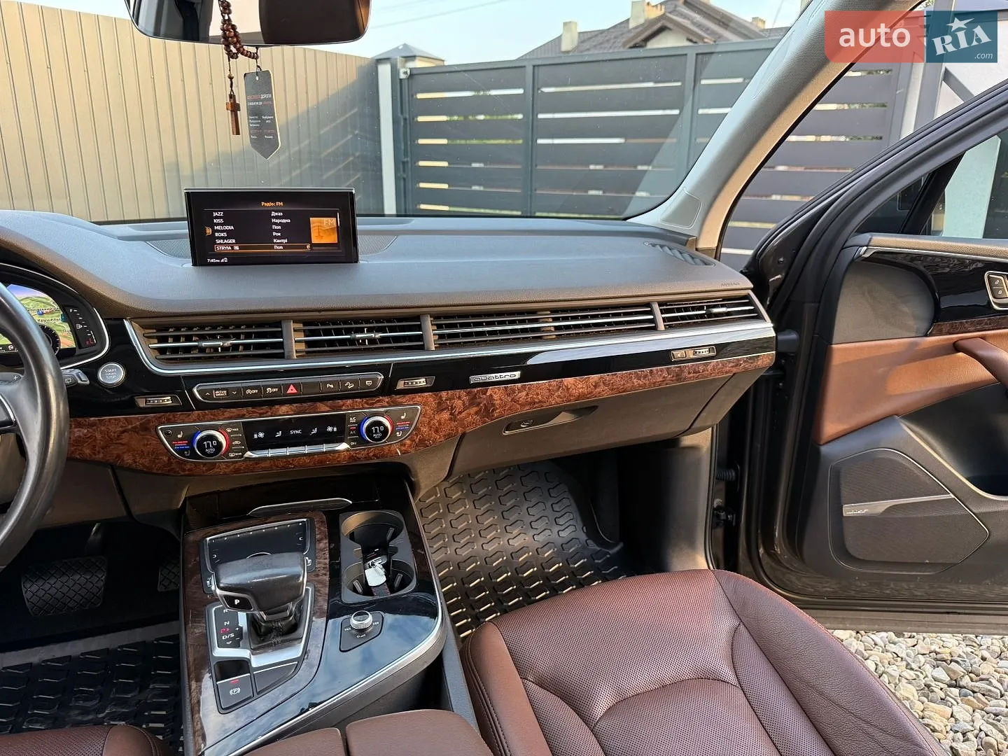 Audi Q7 2018 VIN WA1VAAF77JD032140 фото оголошення 104 з 117