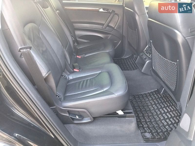 Внедорожник / Кроссовер Audi Q7 2012 в Хорошеве