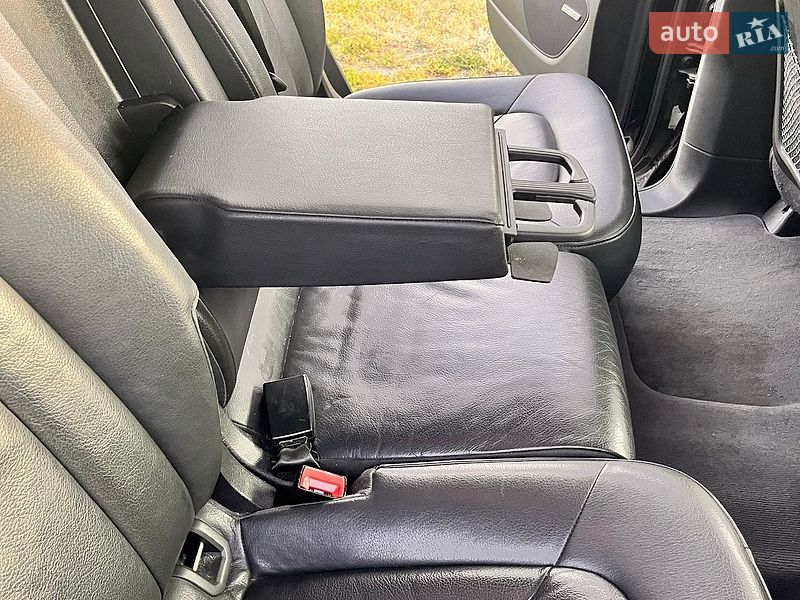 Внедорожник / Кроссовер Audi Q7 2012 в Киеве