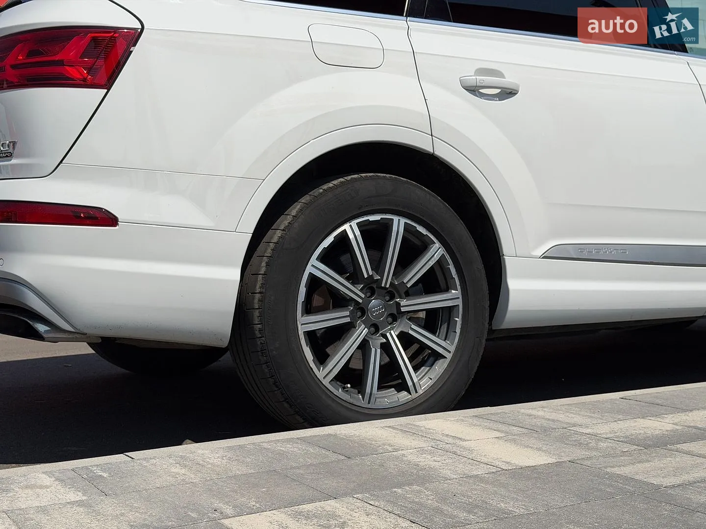 2016 Audi Q7 - мініатюра 16