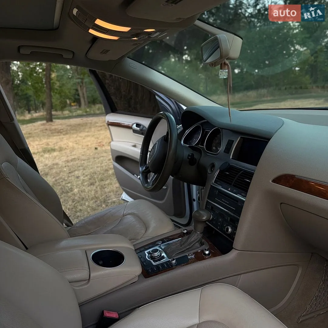 2013 Audi Q7 - мініатюра 8