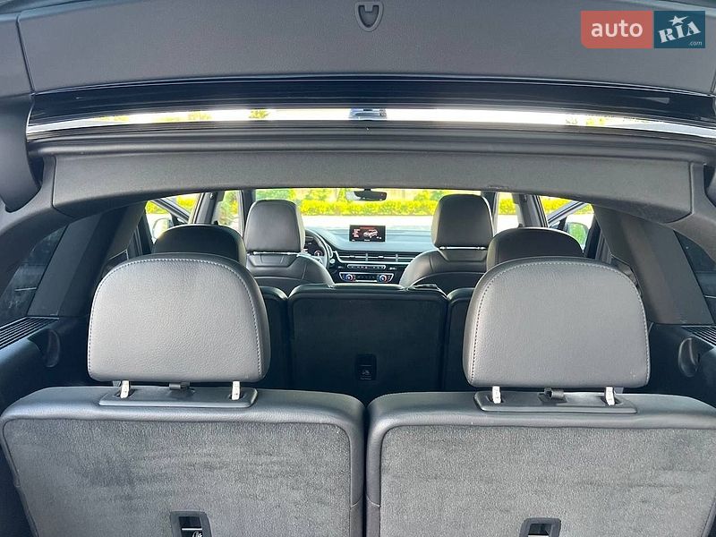 Внедорожник / Кроссовер Audi Q7 2018 в Мукачево