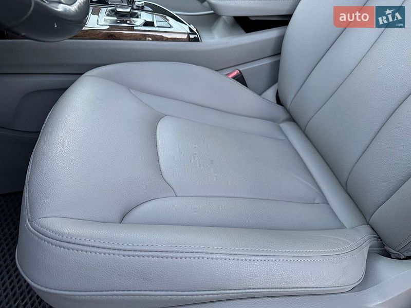 Внедорожник / Кроссовер Audi Q7 2017 в Умани