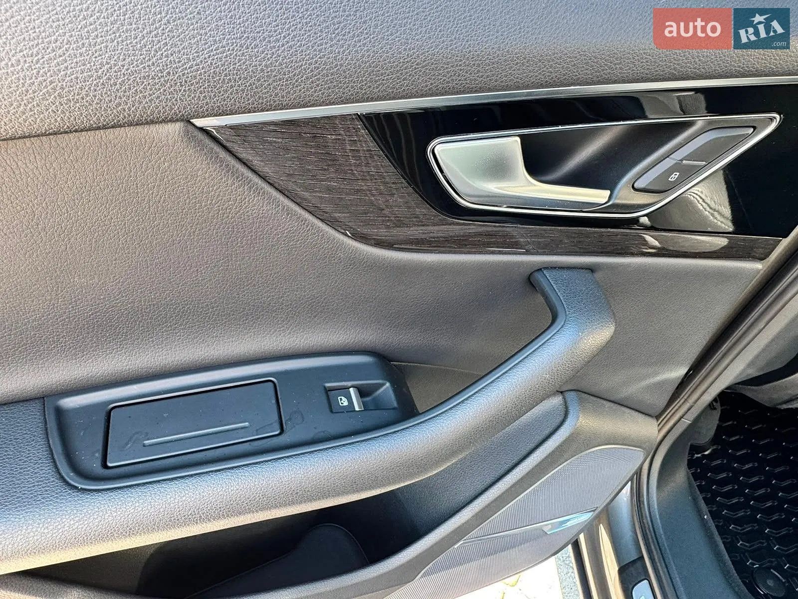 2018 Audi Q7 - мініатюра 7