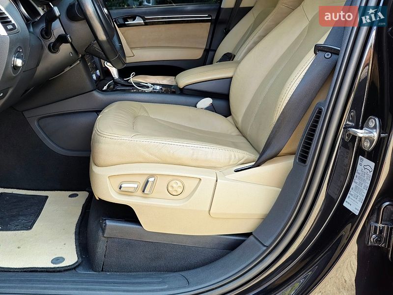 Внедорожник / Кроссовер Audi Q7 2013 в Ивано-Франковске